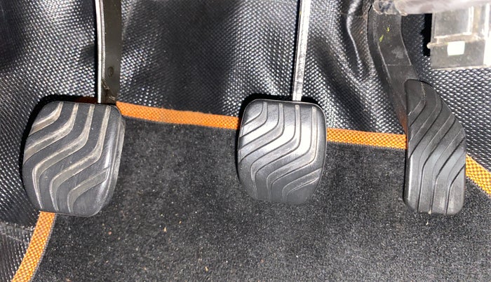 2019 Renault Kwid CLIMBER 1.0, Petrol, Manual, 21,160 km, Pedals