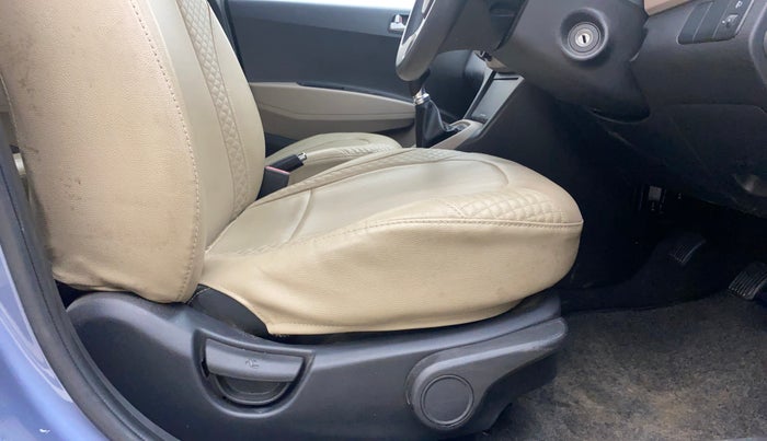 2016 Hyundai Xcent SX 1.2, Petrol, Manual, 54,168 km, Driver Side Adjustment Panel