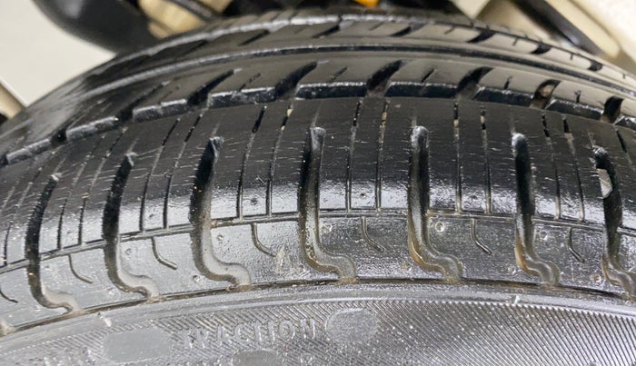 2012 Maruti Alto K10 VXI P, Petrol, Manual, 59,814 km, Left Rear Tyre Tread