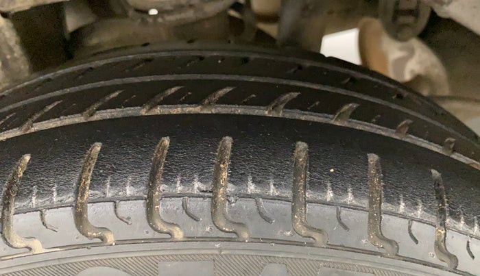 2013 Maruti Alto K10 VXI, Petrol, Manual, 74,148 km, Right Rear Tyre Tread
