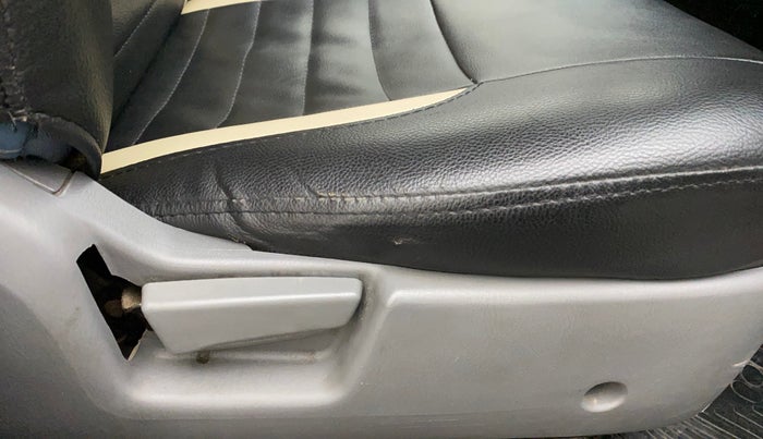 2013 Maruti Alto K10 VXI, Petrol, Manual, 74,148 km, Driver Side Adjustment Panel