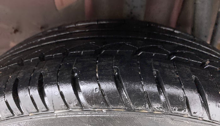 2018 Tata Tiago XT DIESEL, Diesel, Manual, 57,149 km, Left Rear Tyre Tread