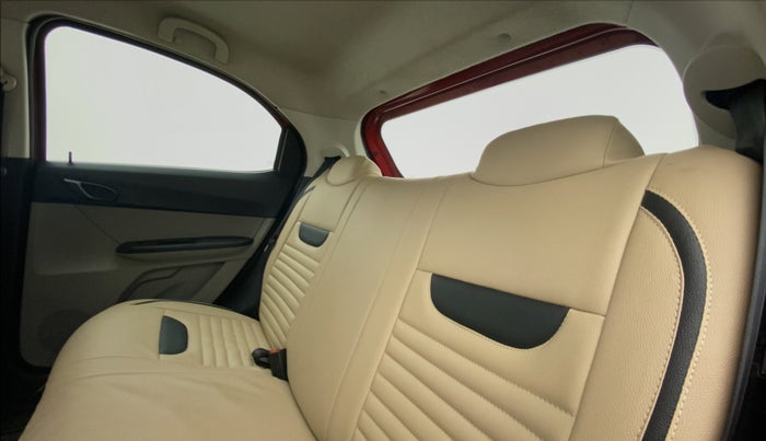 2018 Tata Tiago XT DIESEL, Diesel, Manual, 57,149 km, Right Side Rear Door Cabin