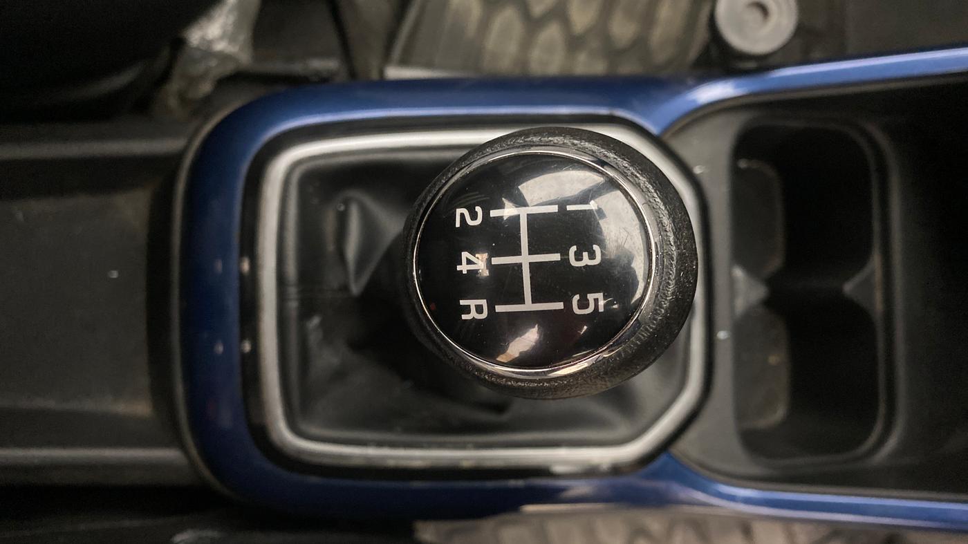 2021 Maruti IGNIS ZETA 1.2, Petrol, Manual, 54,759 km, Gear Lever