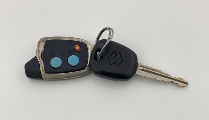 2015 Maruti Alto 800 LXI, Petrol, Manual, 88,600 km, Key Close Up