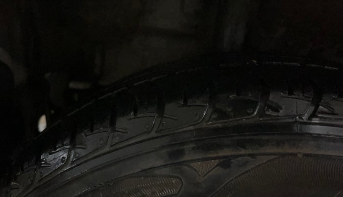 2017 Maruti Celerio VXI AMT, Petrol, Automatic, 37,245 km, Right Rear Tyre Tread