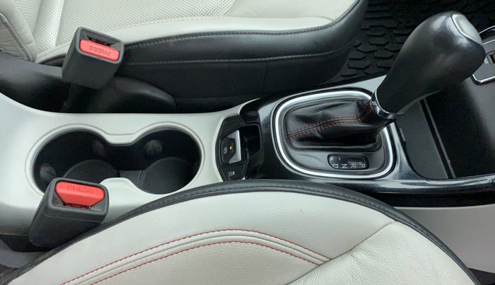 2018 Jeep Compass LIMITED 1.4 AT, Petrol, Automatic, 73,576 km, Gear Lever