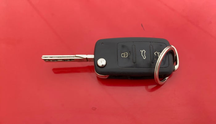 2015 Volkswagen Polo GT TSI AT, Petrol, Automatic, 1,38,786 km, Key Close Up