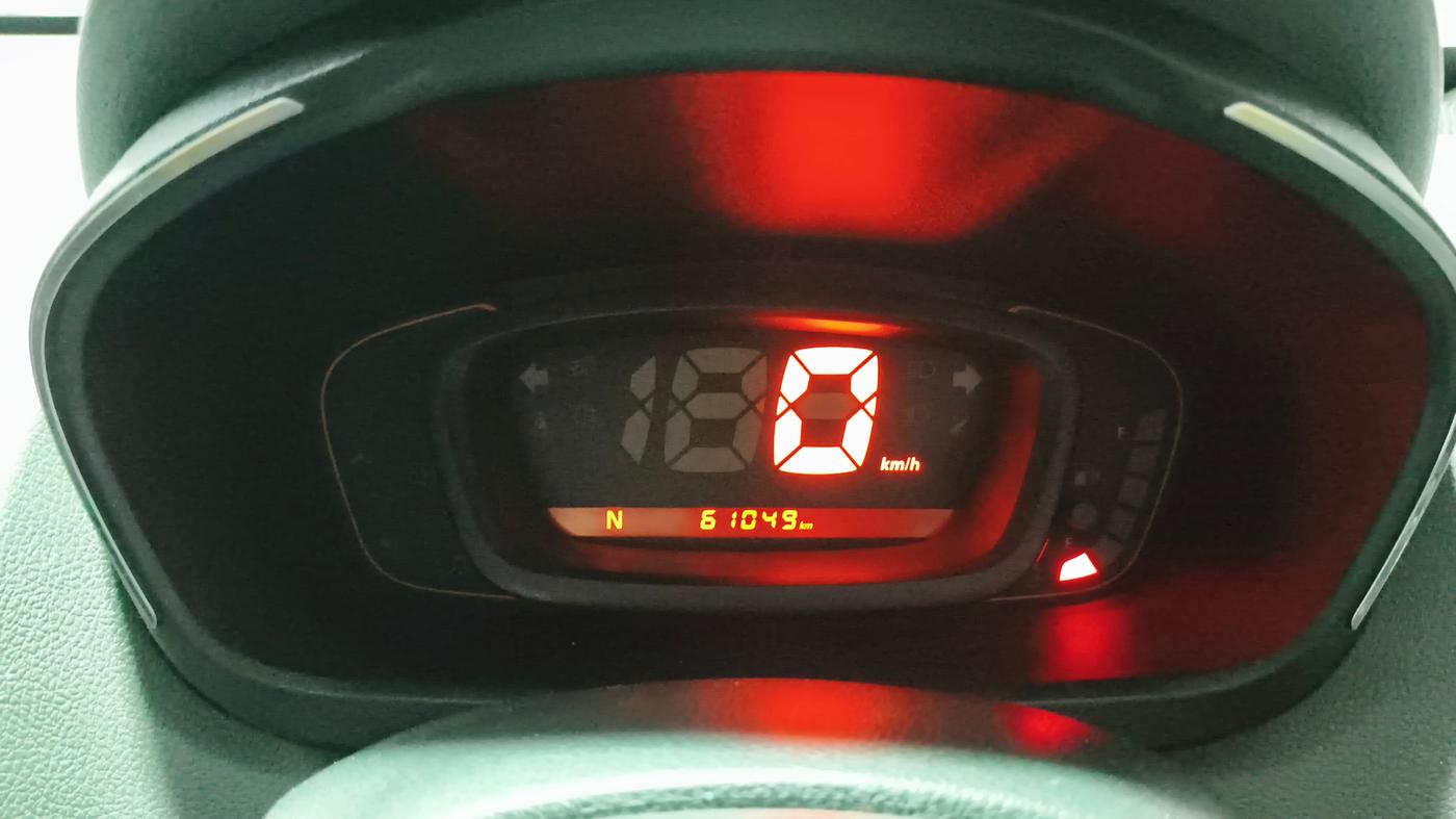 2019 Renault Kwid RXT 1.0 AMT (O), Petrol, Automatic, 61,042 km, Odometer Image