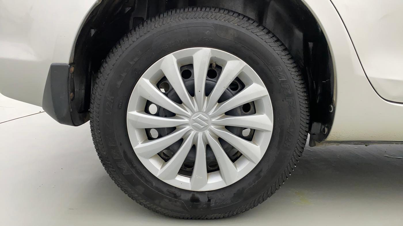 2015 Maruti Swift Dzire VXI, Petrol, Manual, 10,155 km, Right Rear Wheel