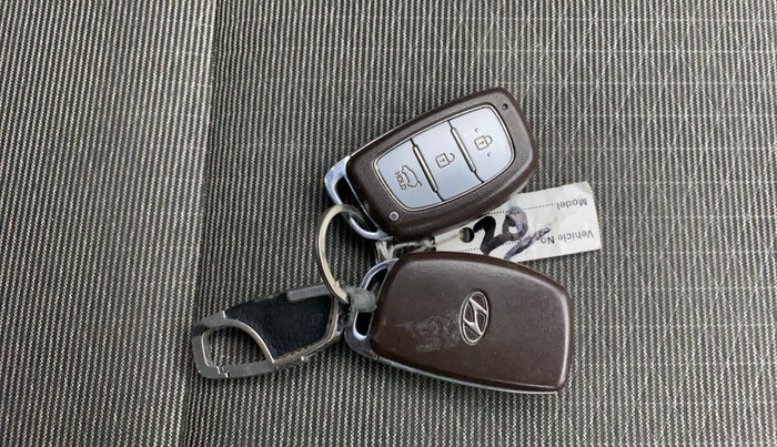 2016 Hyundai Creta SX PLUS AT 1.6 PETROL, Petrol, Automatic, 86,100 km, Key Close Up