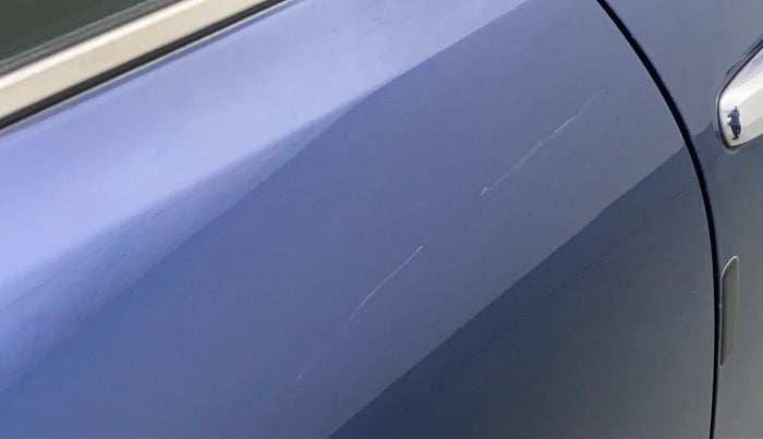 2018 Maruti Baleno ALPHA CVT PETROL 1.2, Petrol, Automatic, 23,656 km, Right rear door - Minor scratches