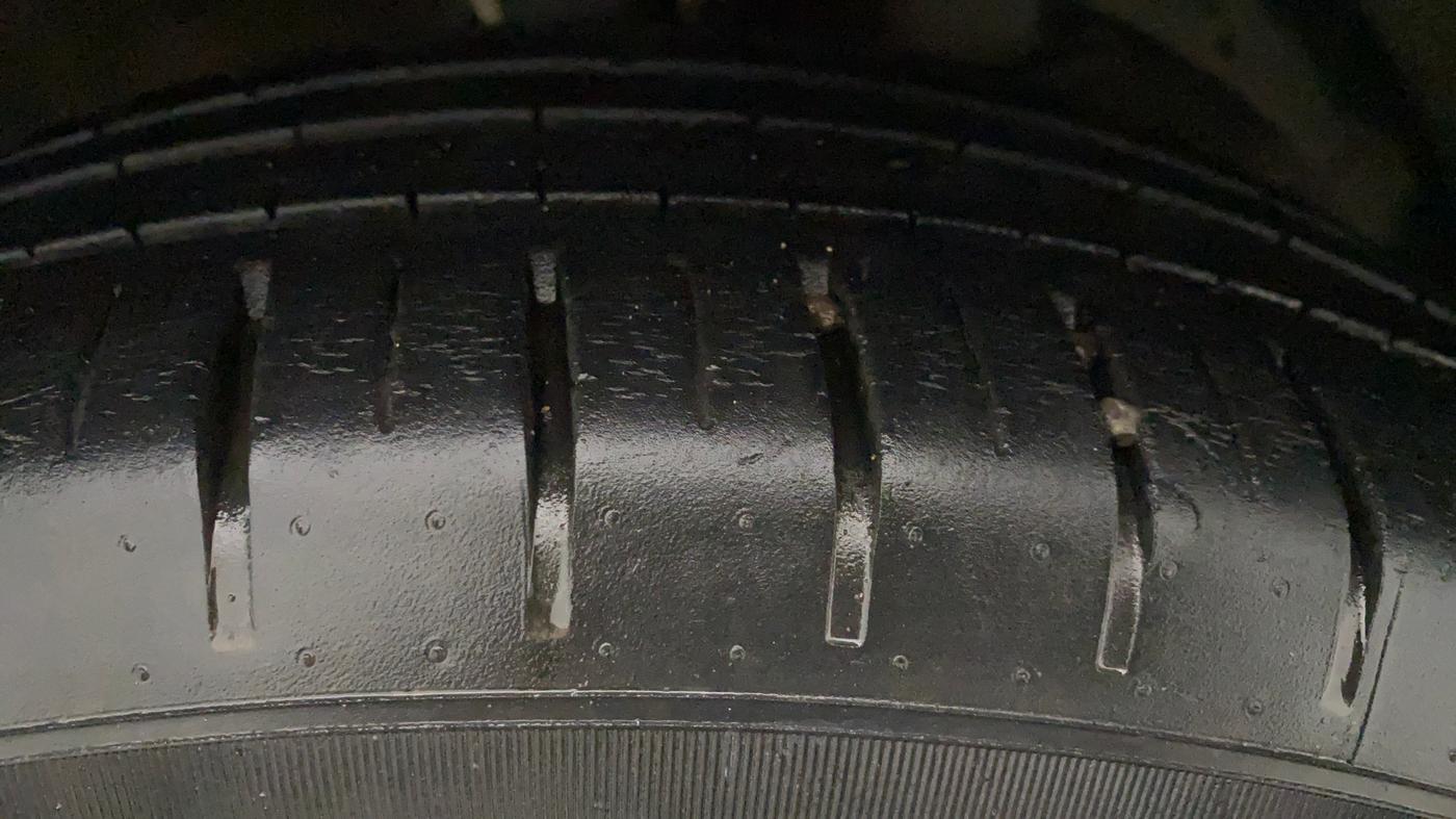 2018 Maruti Baleno ALPHA CVT PETROL 1.2, Petrol, Automatic, 23,656 km, Left Rear Tyre Tread
