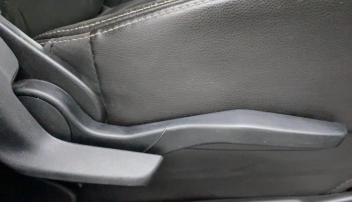 2020 Maruti XL6 ALPHA AT, Petrol, Automatic, 46,275 km, Driver Side Adjustment Panel