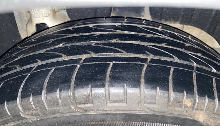 2021 Mahindra XUV300 W6 1.5 DIESEL AMT, Diesel, Automatic, 94,572 km, Left Rear Tyre Tread