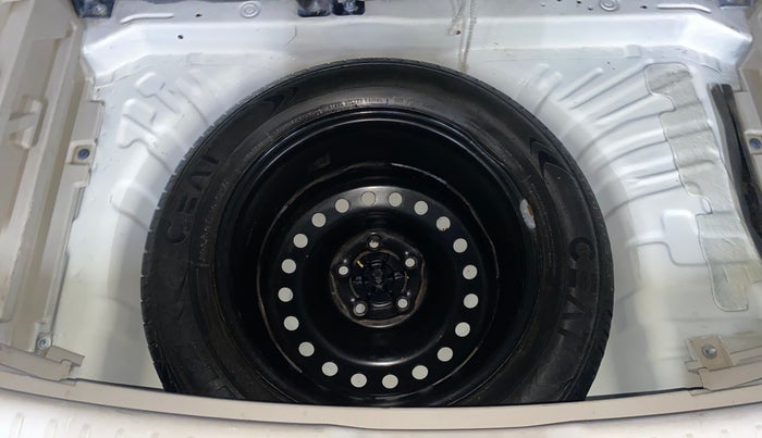 2021 Mahindra XUV300 W6 1.5 DIESEL AMT, Diesel, Automatic, 94,572 km, Spare Tyre