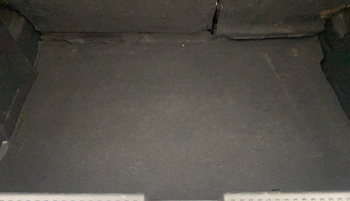 2024 Toyota Urban Cruiser Taisor V 1.0 Petrol MT, Petrol, Manual, 21,390 km, Boot Inside