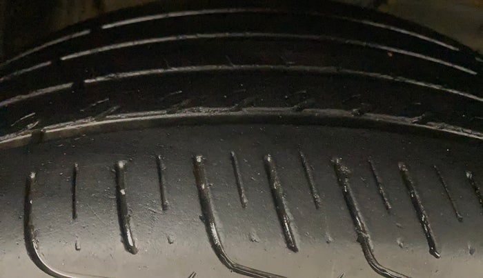 2024 Toyota Urban Cruiser Taisor V 1.0 Petrol MT, Petrol, Manual, 21,390 km, Right Front Tyre Tread