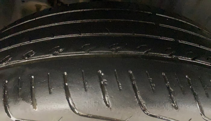 2024 Toyota Urban Cruiser Taisor V 1.0 Petrol MT, Petrol, Manual, 21,390 km, Right Rear Tyre Tread