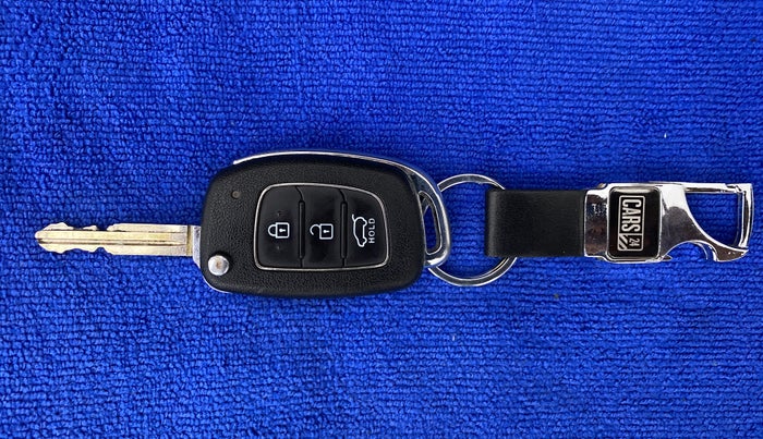 2016 Hyundai Elite i20 SPORTZ 1.2, Petrol, Manual, 48,204 km, Key Close Up
