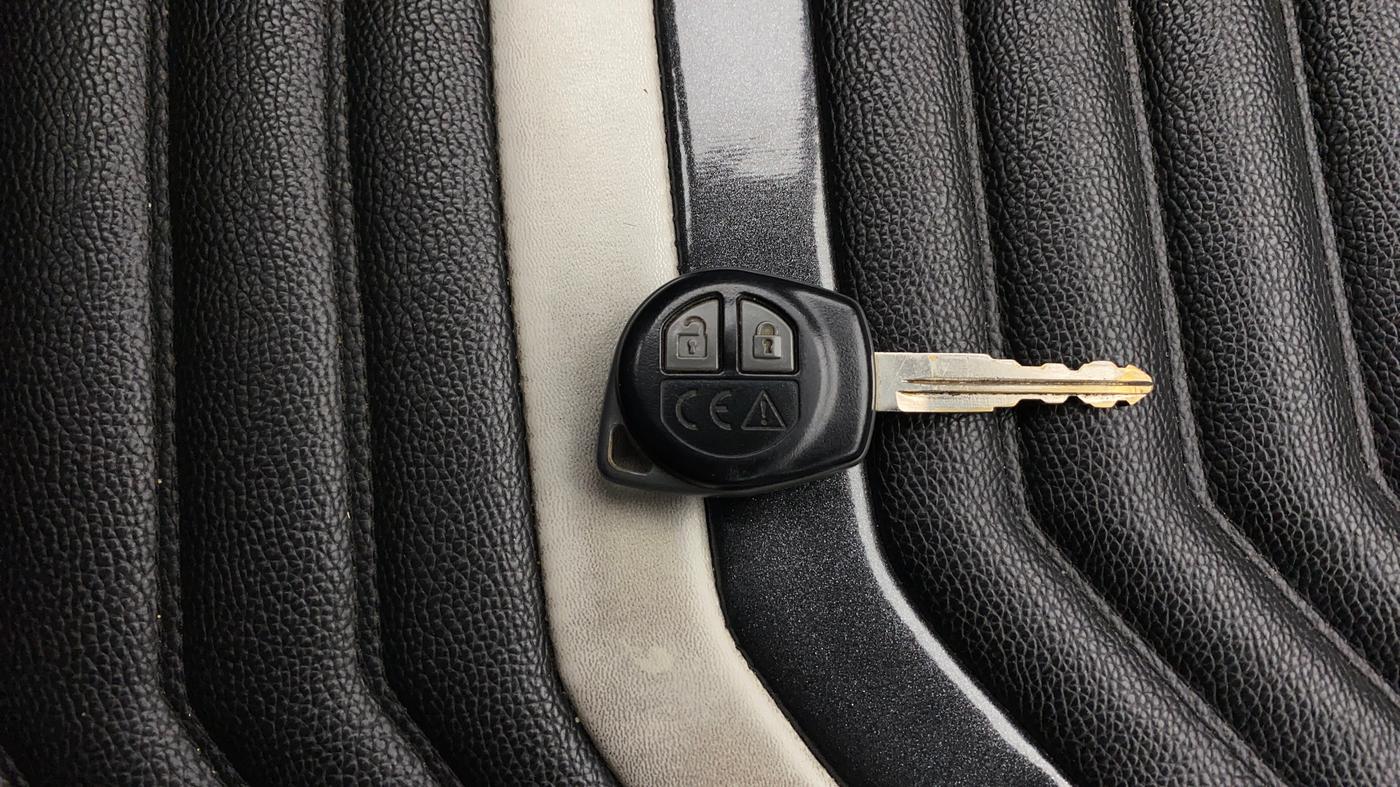 2018 Maruti Vitara Brezza ZDI, Diesel, Manual, 49,233 km, Key Close Up