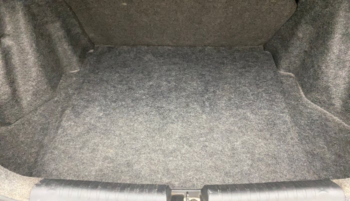 2016 Honda Amaze 1.2L I-VTEC SX, Petrol, Manual, 38,862 km, Boot Inside