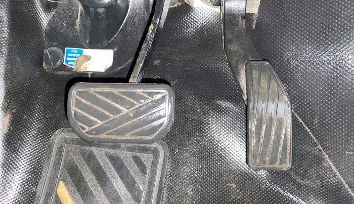 2018 Maruti IGNIS ZETA 1.2 AMT, Petrol, Automatic, 43,007 km, Pedals