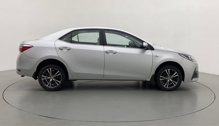 2017 Toyota Corolla Altis VL CVT PETROL, Petrol, Automatic, 56,820 km, Right Side