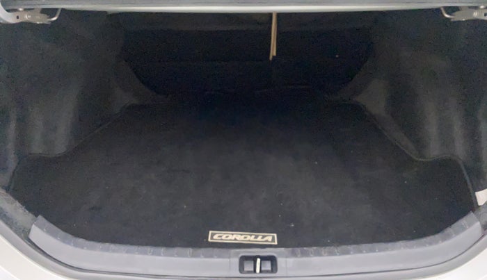 2017 Toyota Corolla Altis VL CVT PETROL, Petrol, Automatic, 56,820 km, Boot Inside