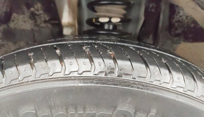 2023 Renault Kiger RXZ TURBO CVT, Petrol, Automatic, 15,507 km, Left Front Tyre Tread