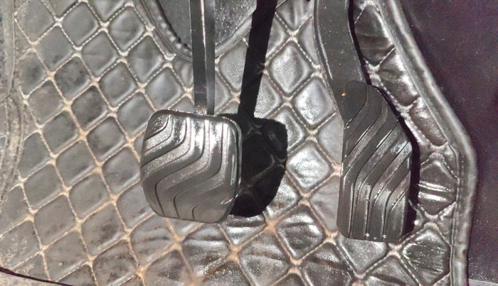 2023 Renault Kiger RXZ TURBO CVT, Petrol, Automatic, 15,507 km, Pedals