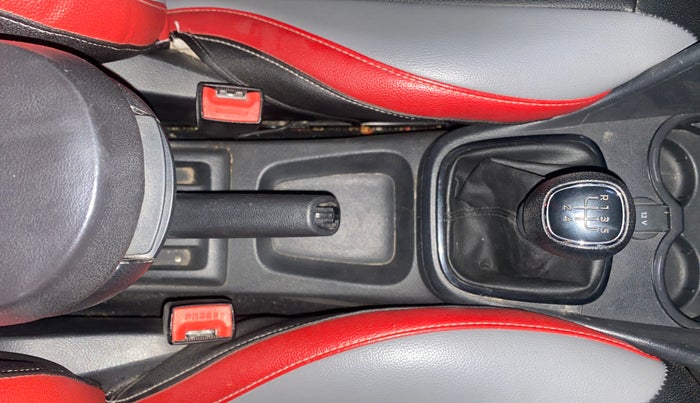 2019 Skoda Rapid 1.6 MPI ACTIVE, Petrol, Manual, 43,215 km, Gear Lever