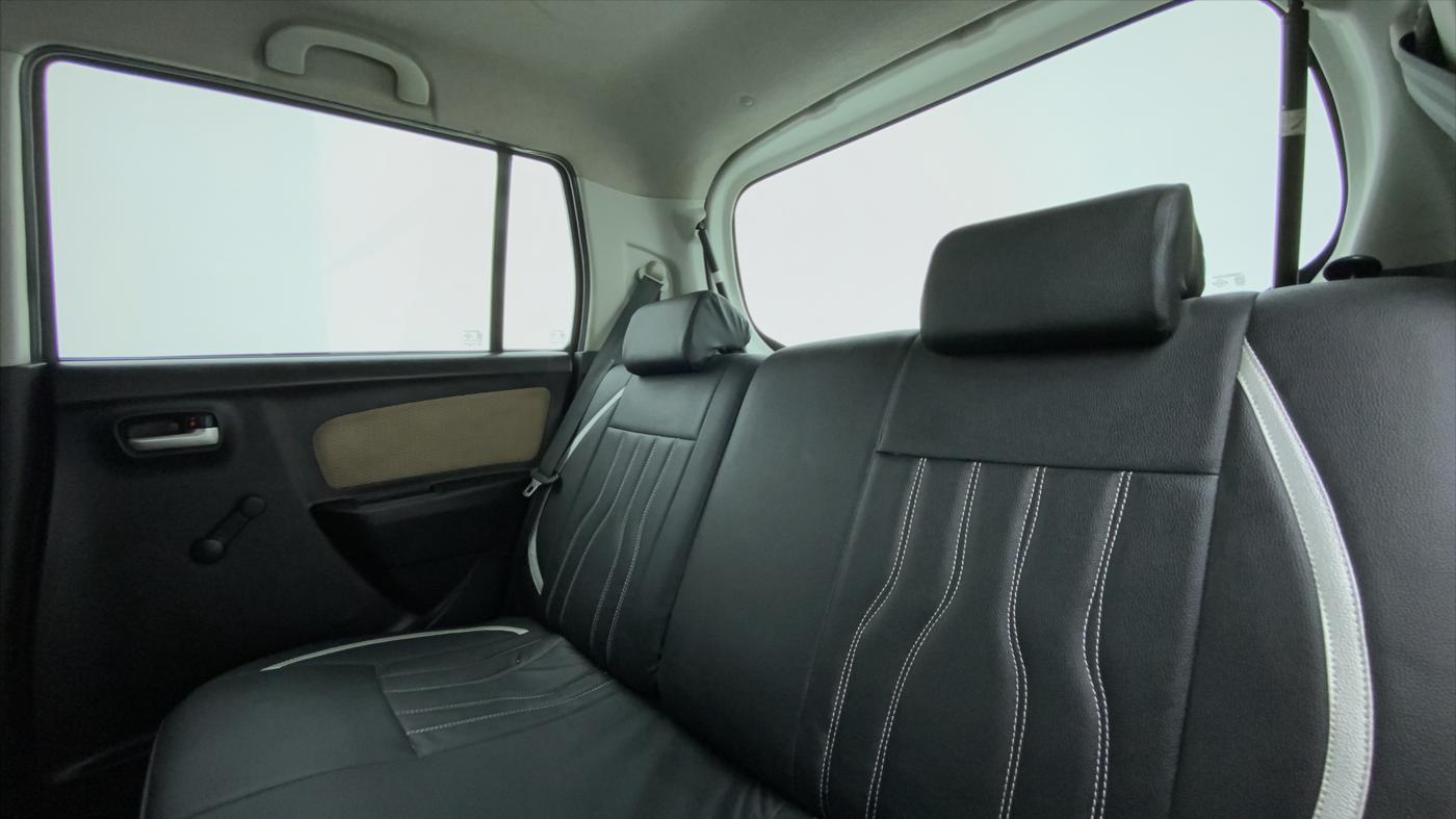 2017 Maruti Wagon R 1.0 LXI, Petrol, Manual, 88,506 km, Right Side Rear Door Cabin