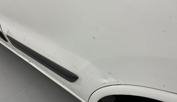 2017 Maruti Wagon R 1.0 LXI, Petrol, Manual, 88,506 km, Rear left door - Slightly dented