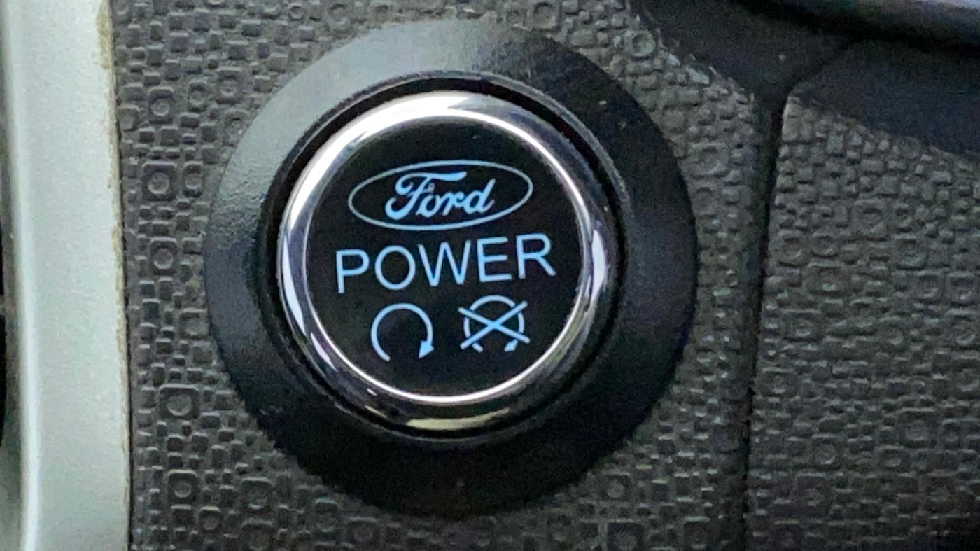 2016 Ford Ecosport TITANIUM+ 1.5L DIESEL, Diesel, Manual, 1,09,262 km, Keyless Start/ Stop Button