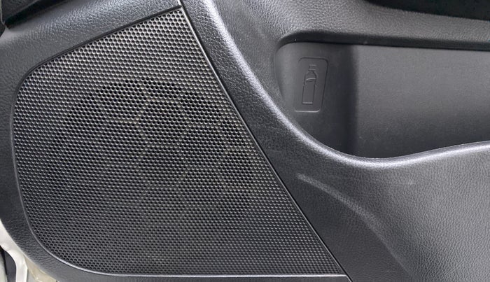 2016 Maruti Swift VXI, Petrol, Manual, 32,381 km, Speaker