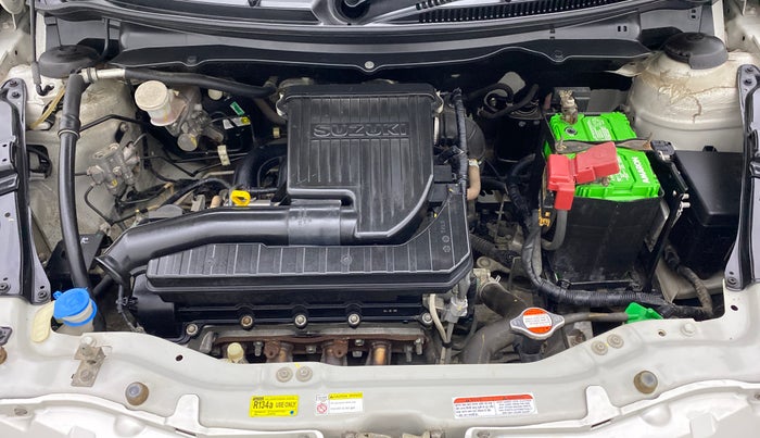 2016 Maruti Swift VXI, Petrol, Manual, 32,381 km, Open Bonet