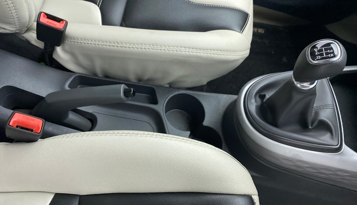 2021 Hyundai GRAND I10 NIOS SPORTZ PETROL, Petrol, Manual, 35,494 km, Gear Lever