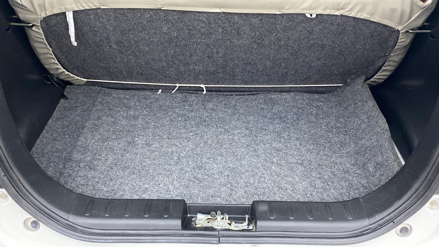 2019 Maruti Alto LXI, Petrol, Manual, 17,754 km, Boot Inside