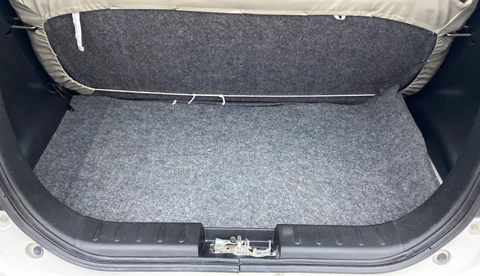2019 Maruti Alto LXI, Petrol, Manual, 17,754 km, Boot Inside
