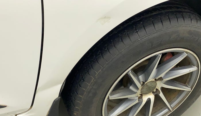 2016 Hyundai Elite i20 MAGNA 1.2, Petrol, Manual, 43,099 km, Right fender - Slightly dented