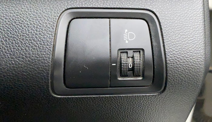 2016 Hyundai Elite i20 MAGNA 1.2, Petrol, Manual, 43,099 km, Dashboard - Headlight height adjustment not working