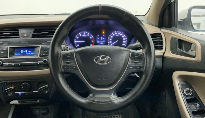2016 Hyundai Elite i20 MAGNA 1.2, Petrol, Manual, 43,099 km, Steering Wheel Close Up