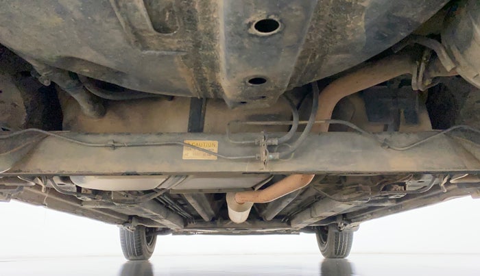 2011 Maruti Swift VXI, Petrol, Manual, 1,34,096 km, Rear Underbody