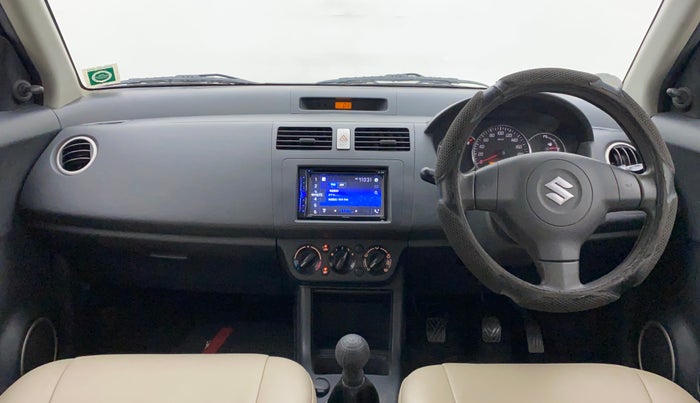 2011 Maruti Swift VXI, Petrol, Manual, 1,34,096 km, Dashboard