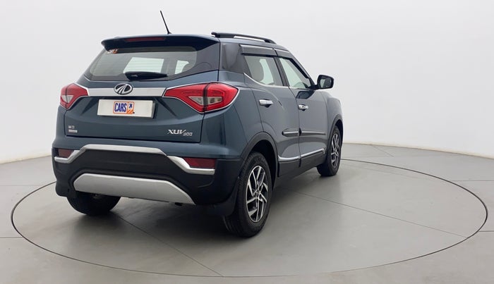2022 Mahindra XUV300 W8 (O) 1.2 PETROL AMT, Petrol, Automatic, 20,556 km, Right Back Diagonal