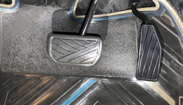 2022 Maruti IGNIS ALPHA 1.2 AMT, Petrol, Automatic, 28,005 km, Pedals