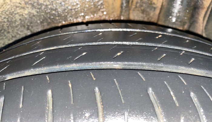2022 Maruti IGNIS ALPHA 1.2 AMT, Petrol, Automatic, 28,005 km, Left Rear Tyre Tread