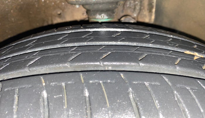 2022 Maruti IGNIS ALPHA 1.2 AMT, Petrol, Automatic, 28,005 km, Right Front Tyre Tread