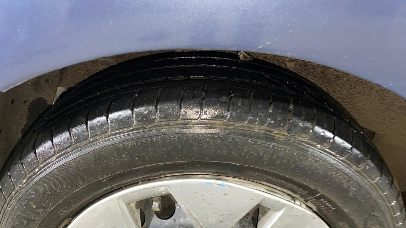 2015 Hyundai Xcent S 1.2, Petrol, Manual, 69,126 km, Right Rear Tyre Tread